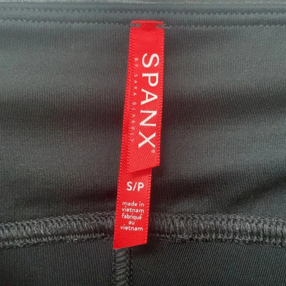 Spanx Faux Leather Leggings in Black Size Small - Picture 11 of 14